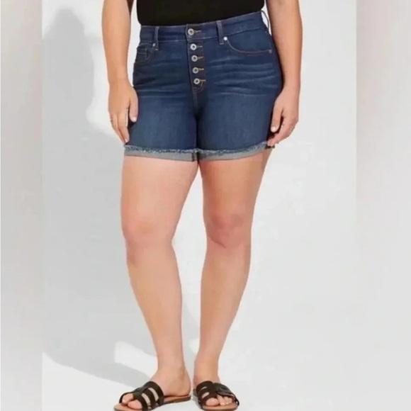 Huge Discounts Closet Wide! Bundle & Save On Shipping. Strong Offers Accepted. - Picture 6 of 17